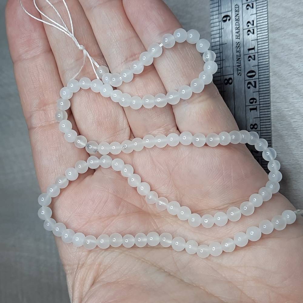 4mm Milky Quartz 15-inch Strand #8